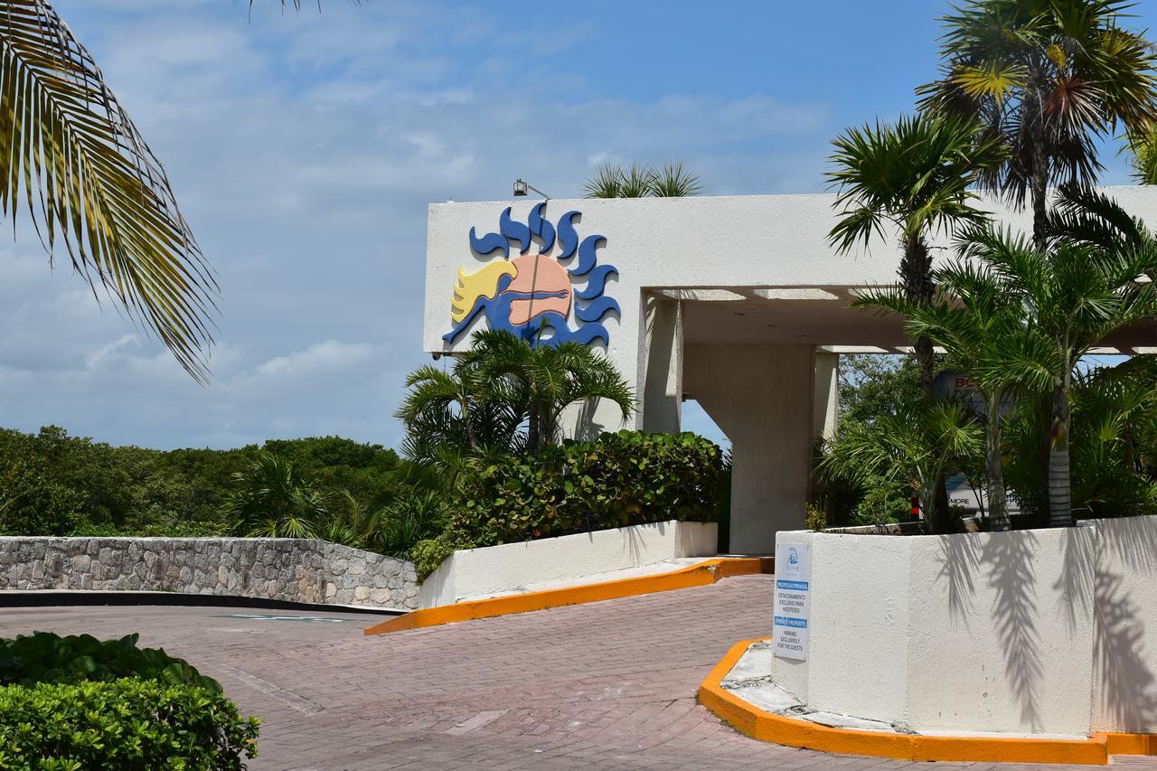 Solymar Condo Beach Resort By Casago Cancún Exterior foto