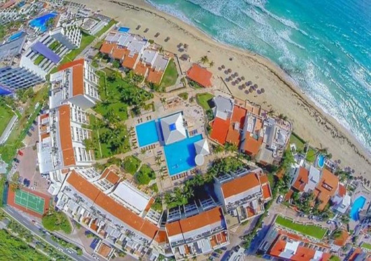 Solymar Condo Beach Resort By Casago Cancún Exterior foto