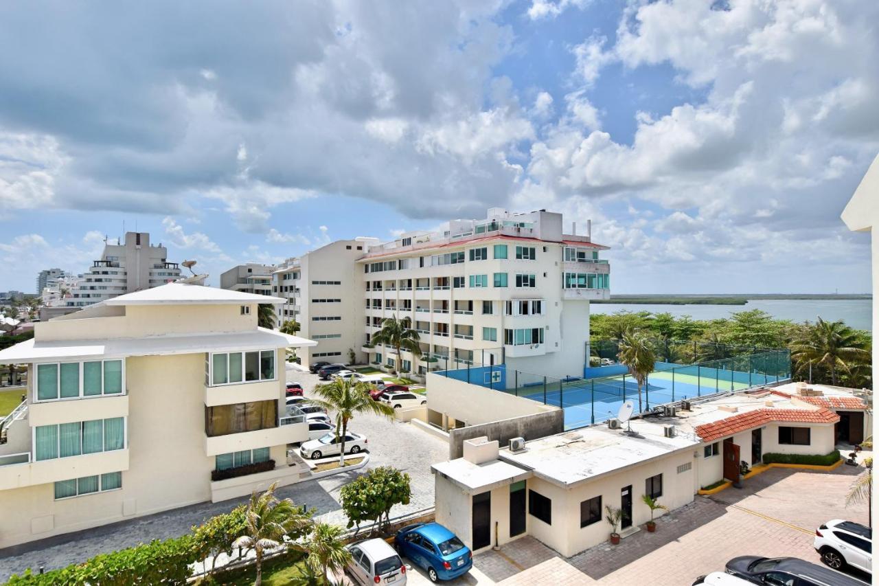 Solymar Condo Beach Resort By Casago Cancún Exterior foto