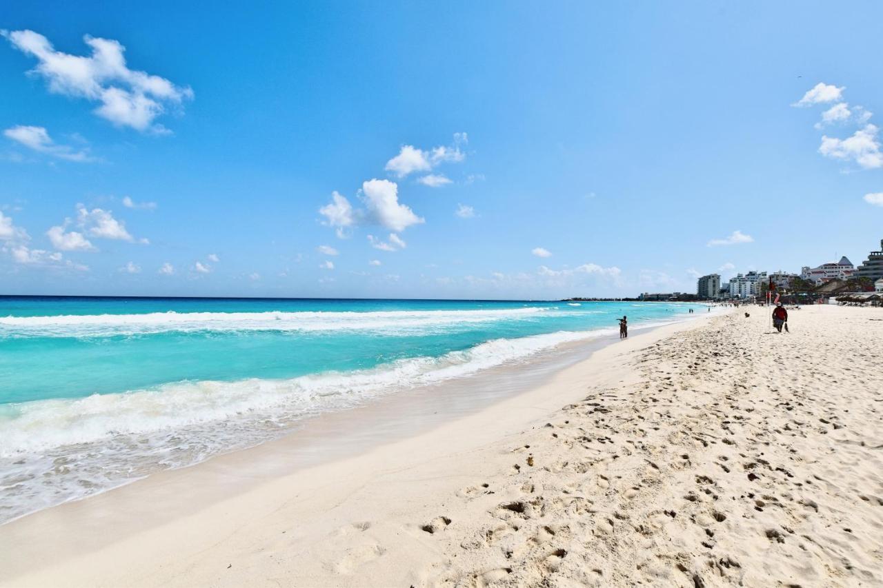 Solymar Condo Beach Resort By Casago Cancún Exterior foto